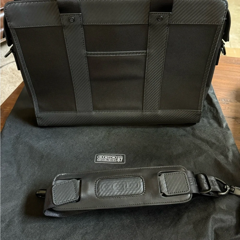 OGIO Gran Premio Briefcase